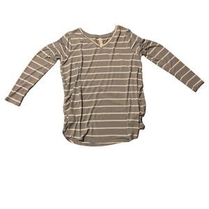 Zenana Premium Long Sleeve V-Neck Shirt | Size 1X